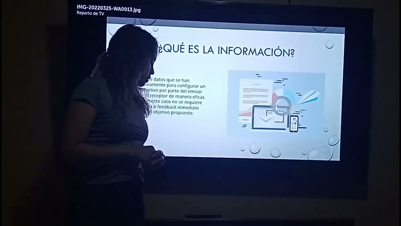 10 diferencias entre comunicación e información