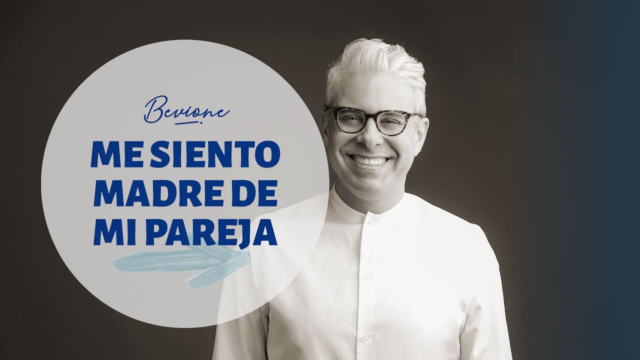 la madre de mi pareja lo manipula
